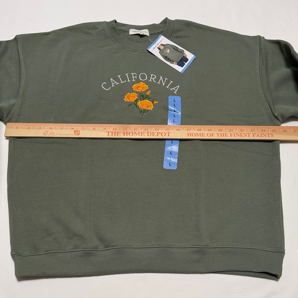 State of Mine Embroidered California Flower Sweatshirt L NWT - Picture 4 of 6